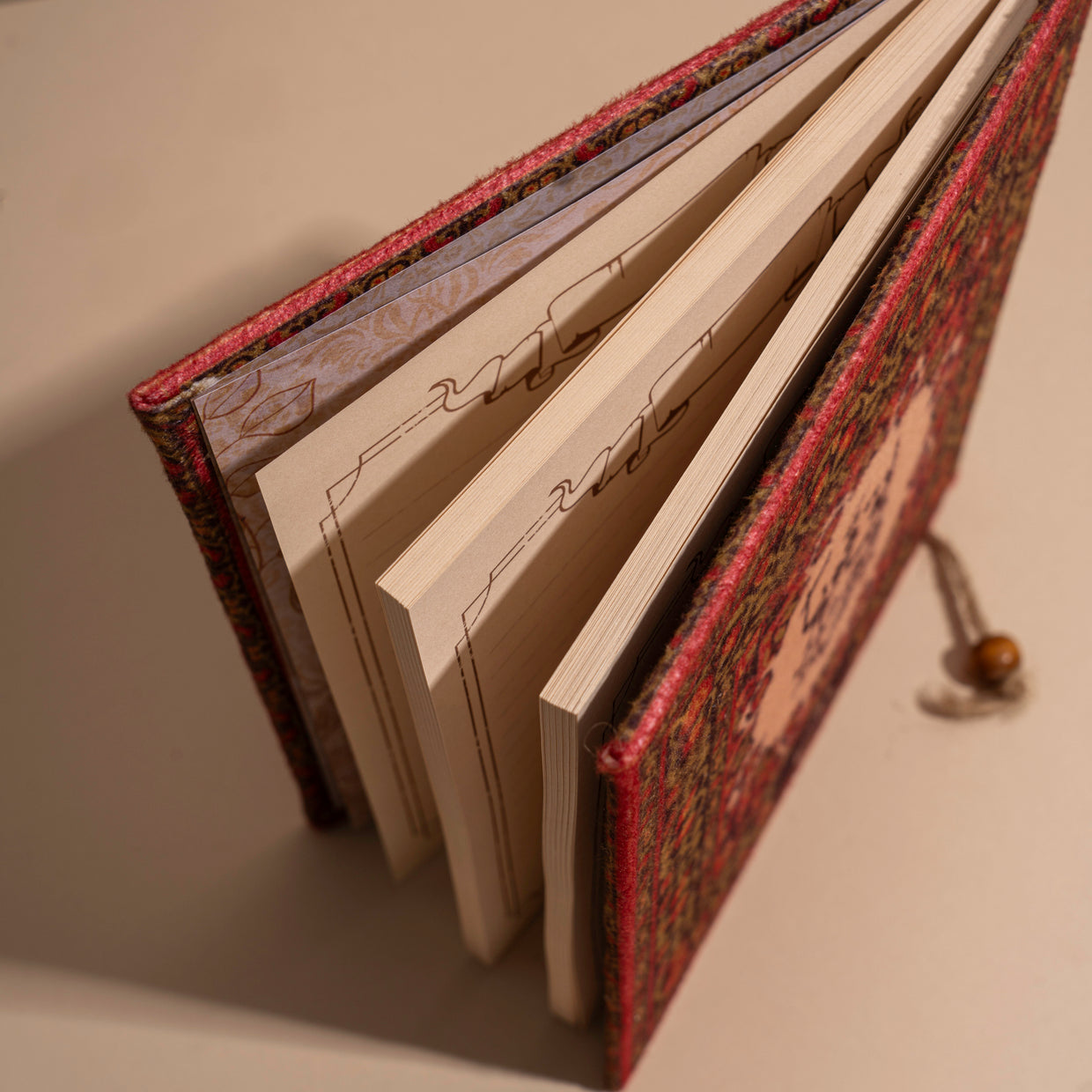 دفتر ابق قويًا | دفتر ملاحظات عتيق متجر أنس للكتب